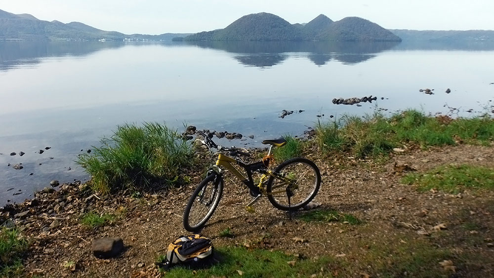 洞爺湖を自転車一周する