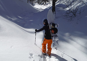 白井岳の沢を快適に登る