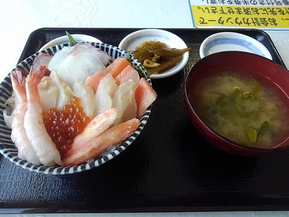 北海道 瀬棚 母ちゃん食堂 海鮮丼